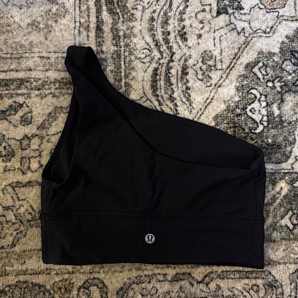 Lululemon Top - Picture 1 of 2